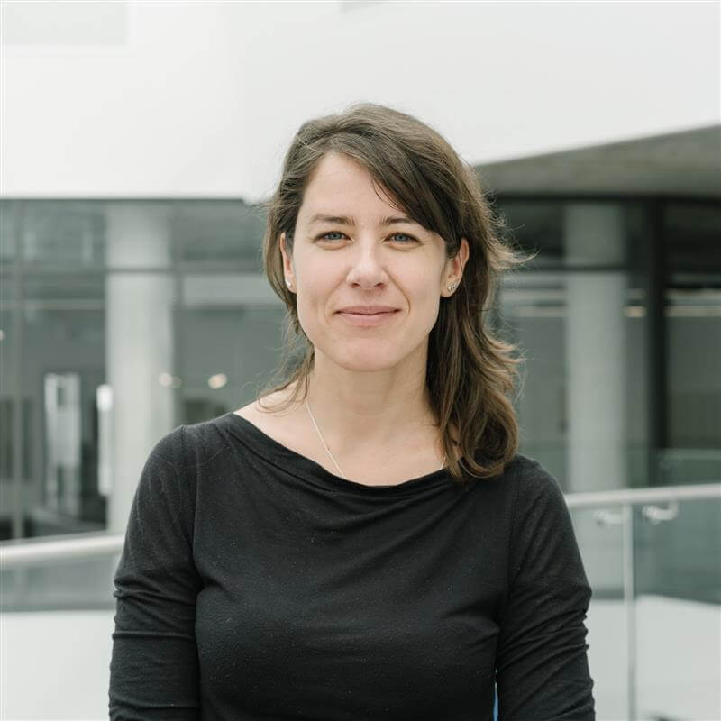 Headshot of Monika Fratczak